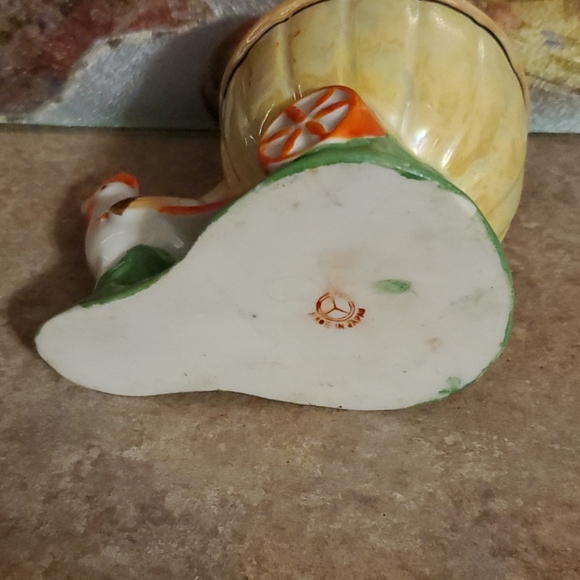 Hand Painted Ceramic Cache Pot MI Japan - Picture 3 of 3